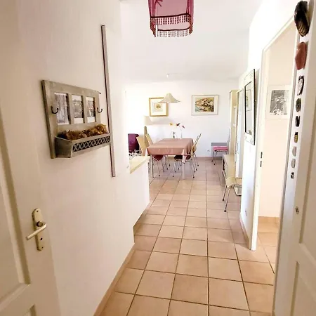 Apartment T3 Avec Garage Privatif, Terrasse, A 400m Des Plages Et Proches Commerces - Fr-1-316-229