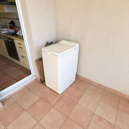 T3 Avec Garage Privatif, Terrasse, A 400m Des Plages Et Proches Commerces - Fr-1-316-229 Apartment